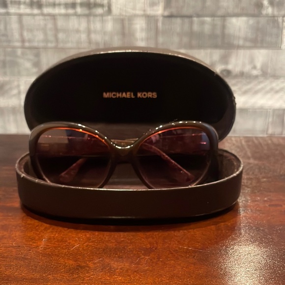 Michael Kors Singlasses - Picture 1 of 4